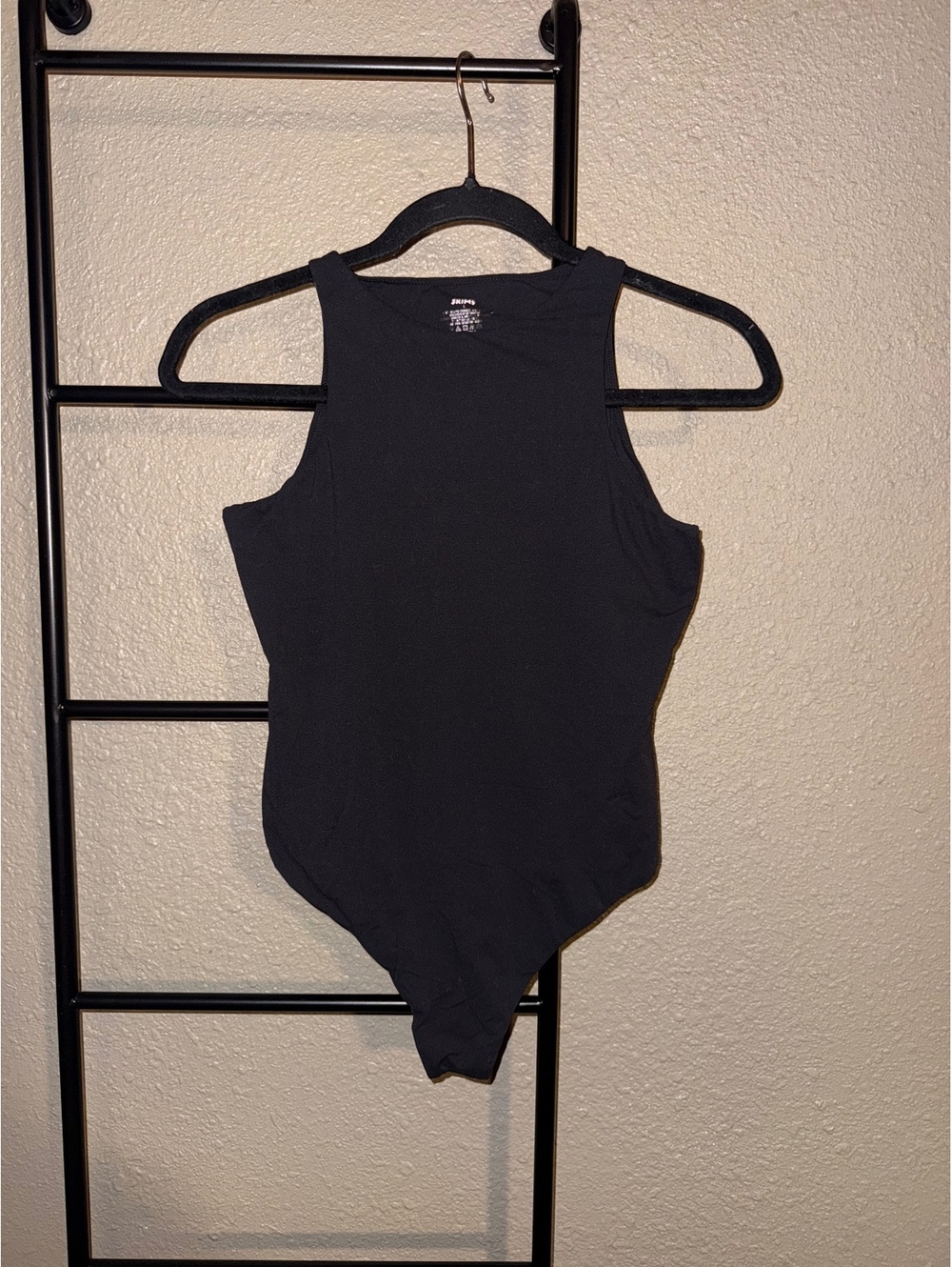 SKIMS Fits Everybody High Neck Thong Bodysuit Onyx Black Size Large
